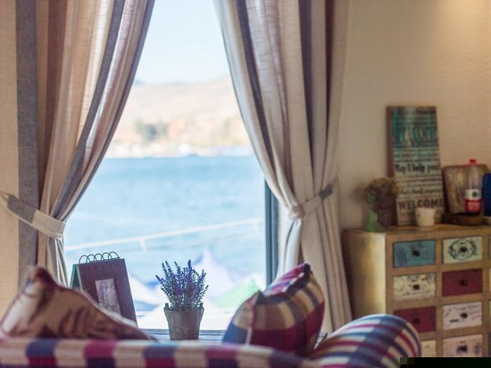 绿色清新海景大床房