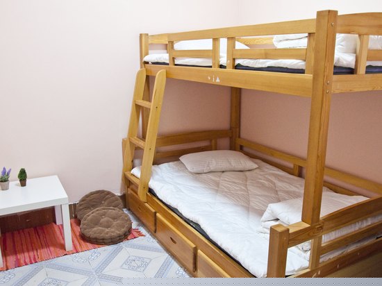 闺蜜三人间亲子床