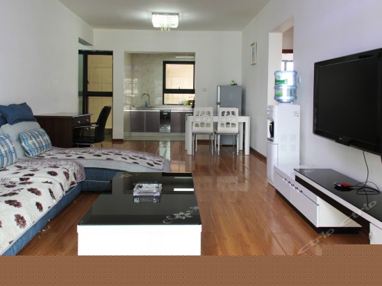 96平米2室居家套房