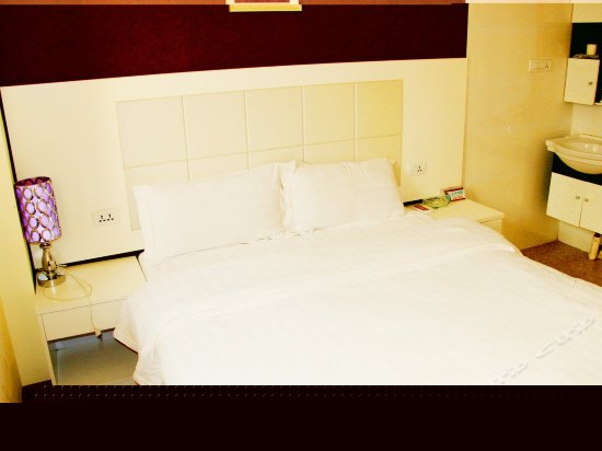 一室一厅精装房