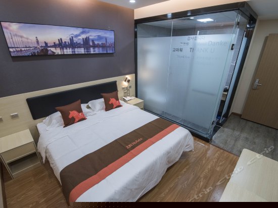 标准大床房(无窗)