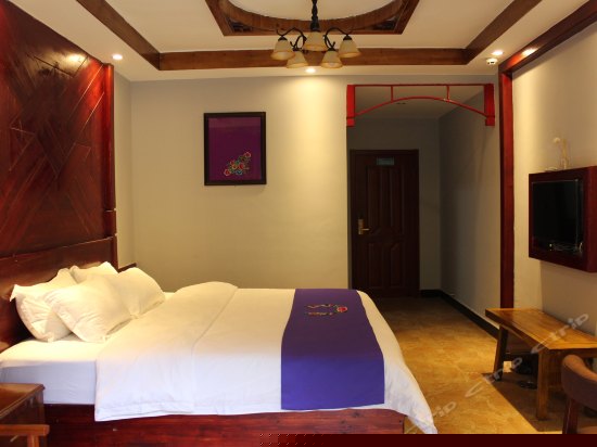 豪华江景大床房