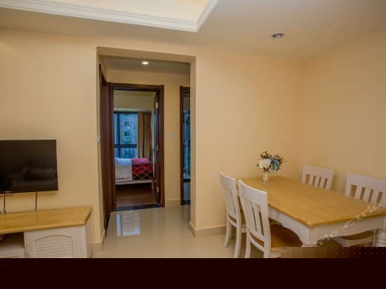 水蓝天高级园景两房两床套房