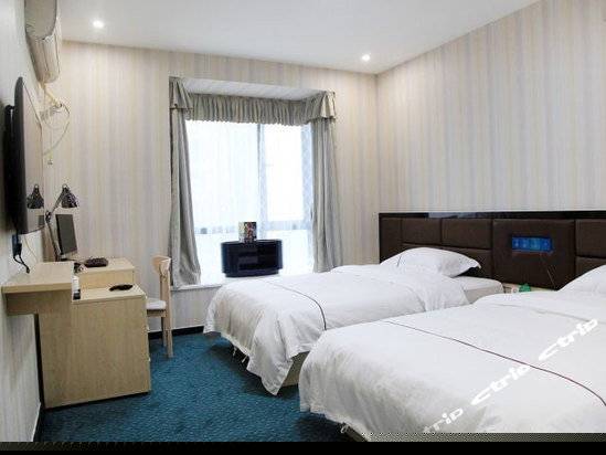 豪华电脑标间套房