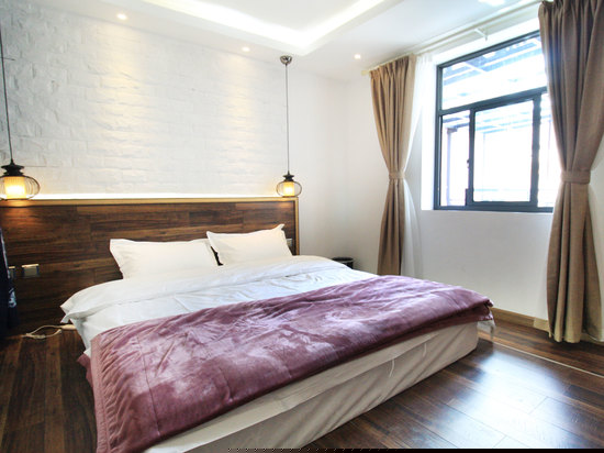 雪霁温馨榻榻米大床房