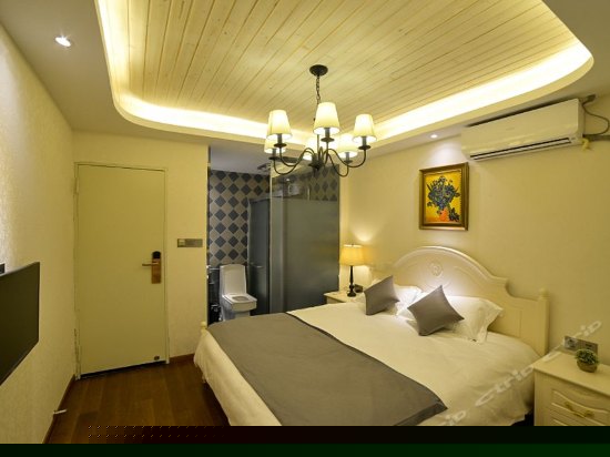 豪华地中海风情房