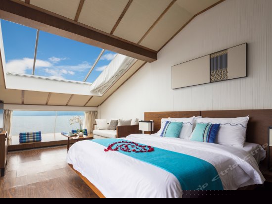 阁楼星空海景房