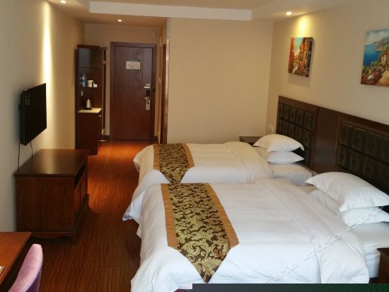 特惠豪华家庭房