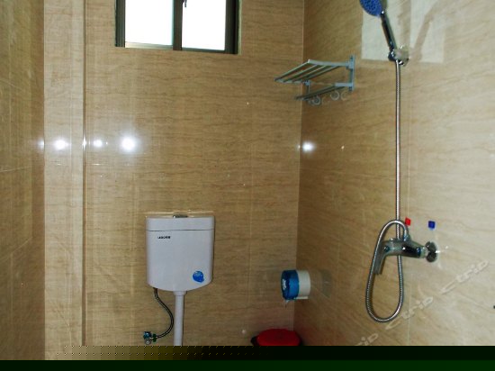 舒适远景亲子房