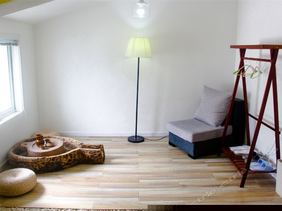 水在瓶温馨大床房