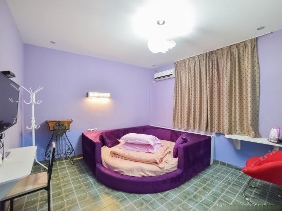 漫旅精品圆床房