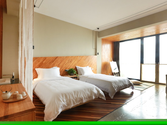 最美洱海阳台海景双床房