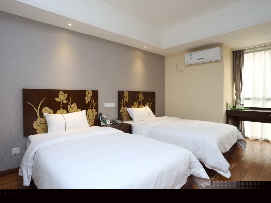 豪华数码双床房