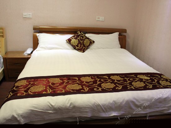 一楼经济家庭房（101）