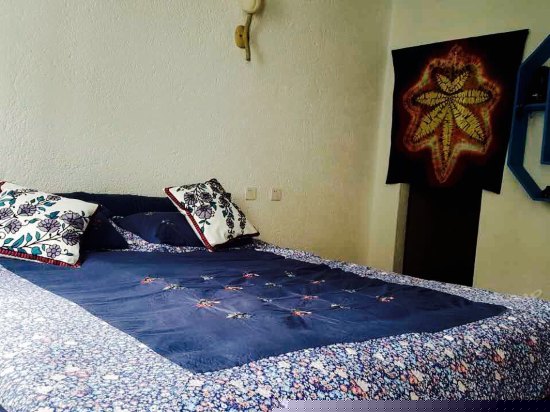 雨果 b204法式浪漫榻榻米大床房