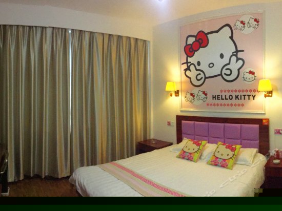 Hellokitty大床房