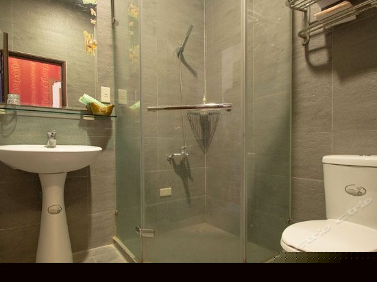 神秘香格里拉四人和室套房