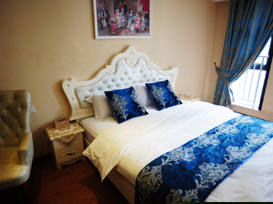 雅致欧式大床房