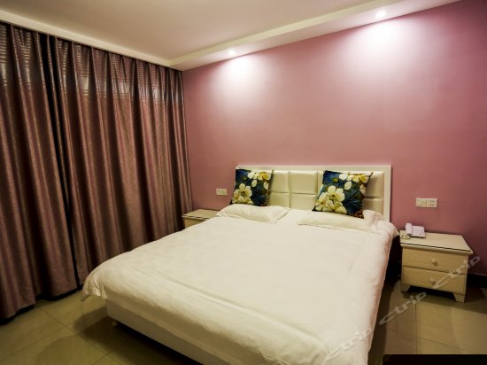 陌上花开大床房