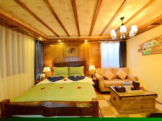 花园主题大床房