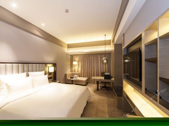 经典豪华大床间