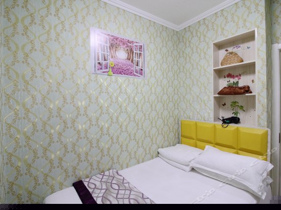 温馨精品大床房