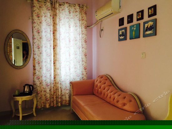 阳台大床房（H）