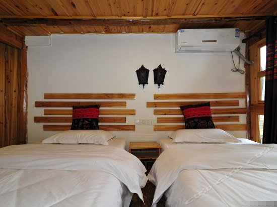 豪华精致双床房