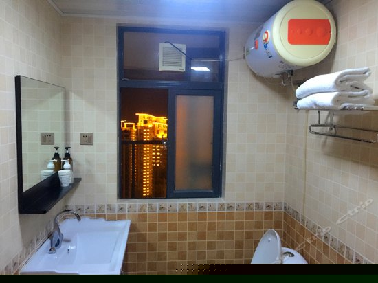 巴厘海岸阳台海景三房一厅