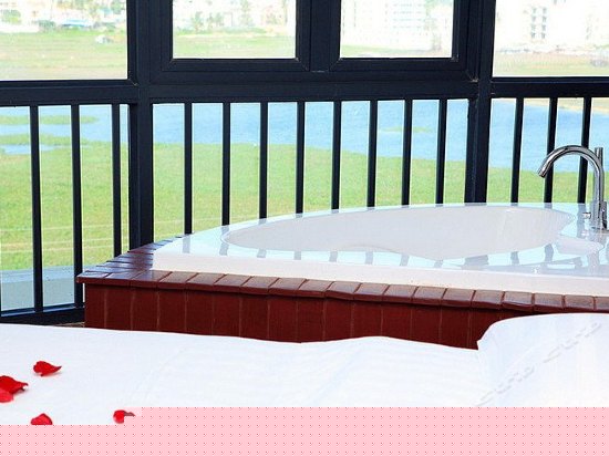 雅致园景大床房