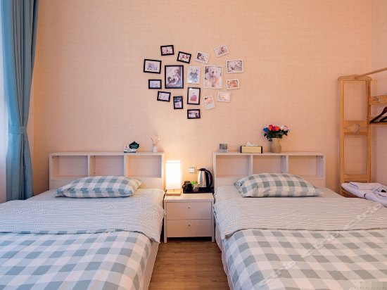 花开田田园风光房