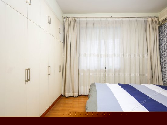 豪华江景大床房