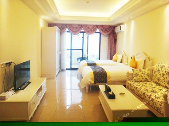 高级园景双床房