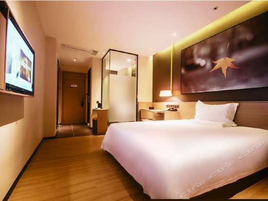 i IN (至IN大床房)