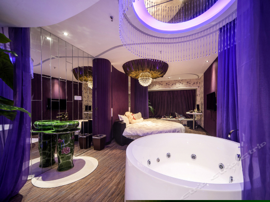 情定终身主题房