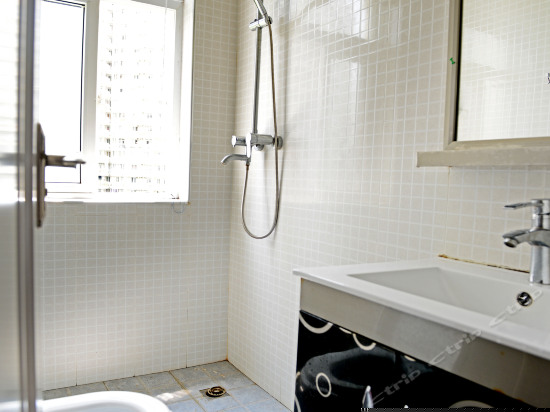 豪华园景大床房