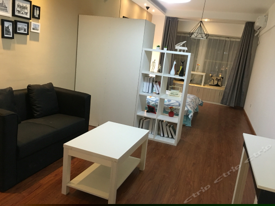 夜的旋律街景房