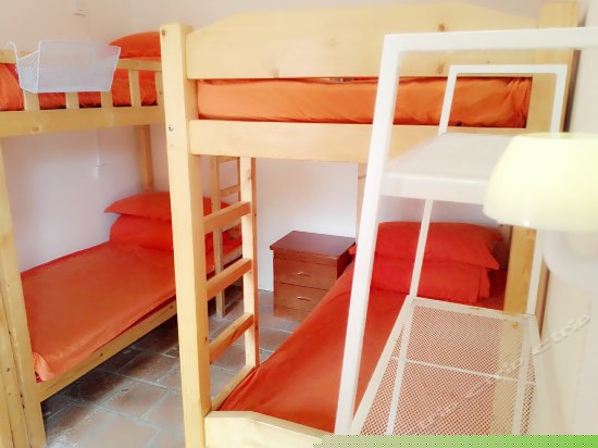 六人上下铺（床位房）