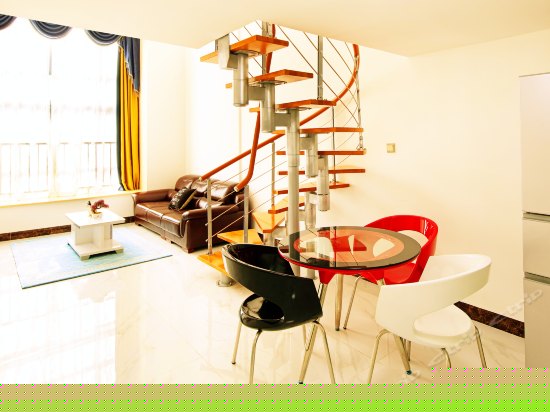 复式尊贵豪华大床房