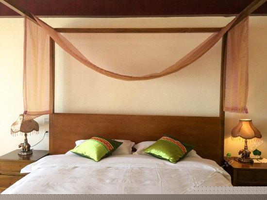 东南亚全海景大床房