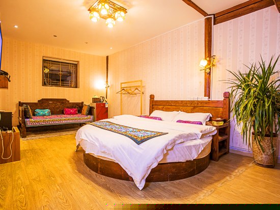 问蝶轩家庭套房