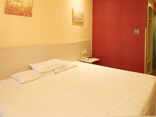 特价大床房(无窗）
