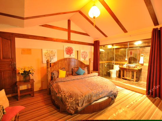 蜜月圆床房（玖月）