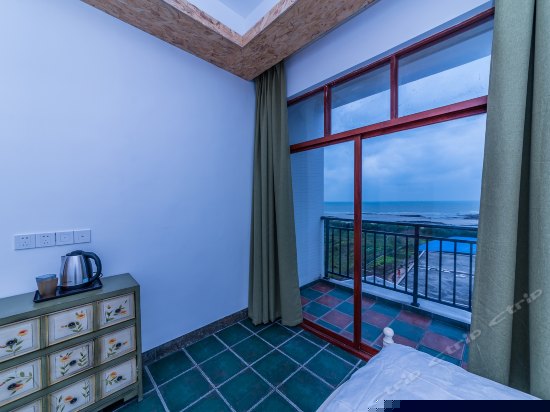 海景大阳台双床房