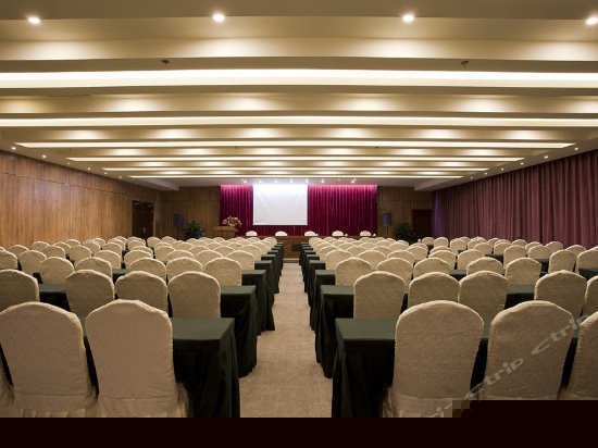 多功能厅