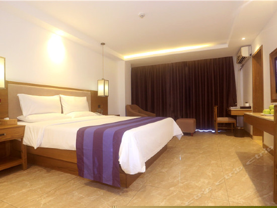 豪华海景大床房