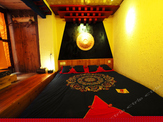 西梦精品大床房