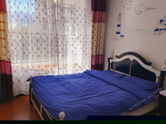 洱海天域国际公寓三房两厅两卫三阳台