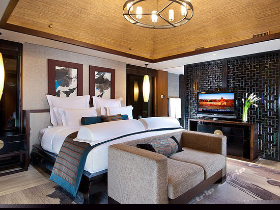 豪华复式三卧室别墅