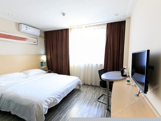 商务大床房